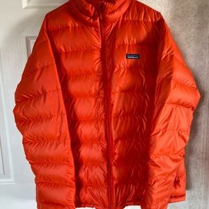 Men’s Patagonia light jacket